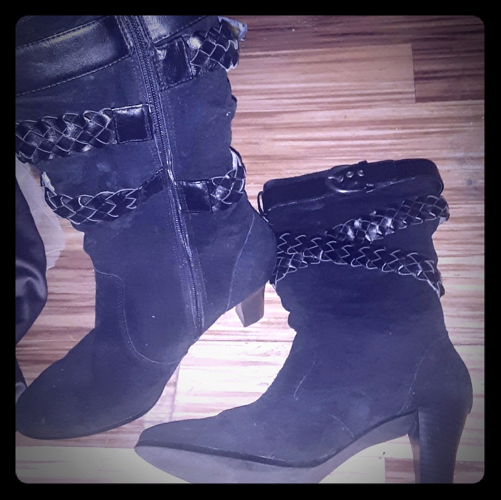 Sasha black boots
